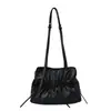 Bolsa Feminina Estilo Coreano Doce Com Babados Sob o Braço Nova Elegante Versátil de Ombro Único Laço Pequeno Nicho Bolsa para o Dia a Dia