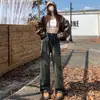 Jeans de Pierna Ancha con Forro de Polar Gris Cemento para Mujer Otoño e Invierno 2024 Nuevos Ajustados Plisados Rectos de Boca Ancha Pantalones Maillard