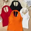 Nuevo top sin mangas sexy de color liso estilo deseo puro con cuello halter sin espalda y almohadilla para el pecho incorporada, cómodo y adelgazante para mujer