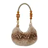 Bolso de hombro de felpa 2026, nuevo bolso de mano vintage de alta gama para otoño e invierno, bolso elegante de lujo ligero, marca nicho coreana
