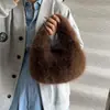 Bolso de Felpa de Terciopelo de Alta Gama para Mujer 2026 Nuevo Moda Otoño/Invierno Bolso de Mano Casual Bolso Tote Peludo Bolso Dumpling