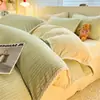 Juego de cuatro piezas de terciopelo de leche engrosado, funda de edredón individual de forro polar coral, franela de felpa, ropa de cama de doble cara de felpa para invierno