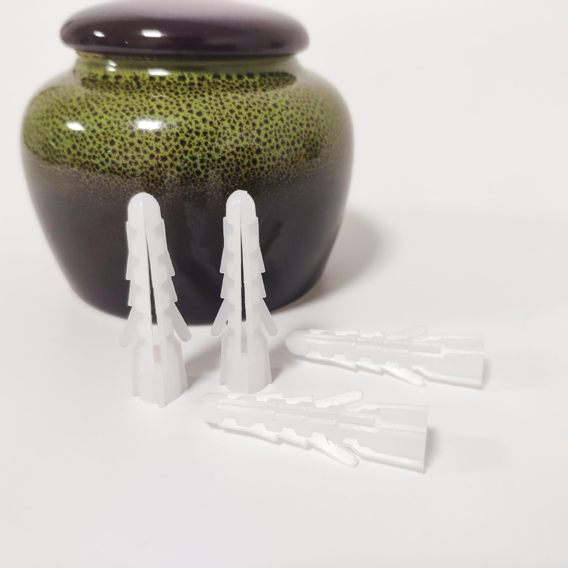 方形膨胀管白底图