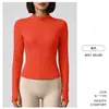 Nueva Chaqueta de Yoga con Cuello Alto, Cremallera, Ajuste Delgado, Otoño/Invierno, Ajustada, Favorecedora para la Figura, Alta Elasticidad, Top Deportivo de Fitness