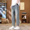 Inventario Profundo Marca de Moda Trendy Jeans Rasgados para Hombre 2026 Nueva Primavera/Verano Pantalones Rectos Sueltos Delgados para Hombre