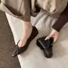 Zapatos tipo huevo súper suaves 360 grados flexibles de oveja completa, colección otoño 2026, punta cuadrada, corte bajo, piel genuina, moño, suela suave para mujer
