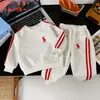 Conjunto de sudadera con media cremallera para niños y niñas, estilo nuevo, colores de primavera y otoño combinados, casual, elegante, holgado, bordado, conjunto de dos piezas