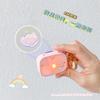 Creativo lindo luminoso proyección púrpura taro conejo cámara llavero colgante personalidad tendencia colgante para mochila escolar mercancía