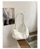Bolsa de ombro e transversal estilo coreano ins de grande capacidade, retrô, plissada macia em formato de bolinho, casual e versátil