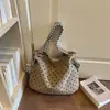 Bolsa de mano de tela para hombro de niña, gran capacidad, con lunares, al por mayor, comercio exterior transfronterizo, novedad de principios de otoño, bolso de mano