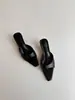 Sandálias de Plataforma Quadradas Simples para Verão para Uso ao Ar Livre, Nova Moda 2026 Versátil Elegante Sapatos para o Dia a Dia