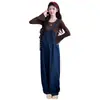 Ropa de maternidad para otoño, nuevo estilo casual para mamás a la moda, peto de mezclilla simple talla grande con top de algodón de manga acampanada, conjunto de dos piezas
