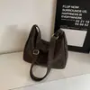 Bolso de axila de gran capacidad para mujer, nuevo bolso de hombro simple, bolso tote de nicho, bolso cruzado moderno y a la moda