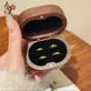 Tienda de Oro Mismo Estilo Arena Dorada Cielo Estrellado Brillante Pendientes de Flor para Coche Pendientes de Aro Irregulares Facetados de Lujo Ligero Pendientes Versátiles