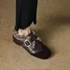 Sapatos Individuais Femininos Estilo Coreano Outono/Inverno 2026 Novos Birkenstock com Pelúcia Sapatos de Couro Pequenos Retrô Sapatos de Algodão Quentes Sapatos Peludos