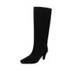 Botas de Cavaleiro de Couro Revertido Femininas de Cano Alto Outono/Inverno Novas Bico Quadrado Calce Fácil Estilo Coreano Botas de Salto Alto Não Acima do Joelho Botas Femininas de Cano Alto