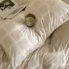 Juego de Cama de Terciopelo de Leche Otoño e Invierno Juego de Cuatro Piezas Funda de Edredón Gruesa de Terciopelo Coral de Doble Cara Sábana de Franela Individual Juego de Tres Piezas
