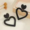 Venta Caliente en Amazon Pendientes de Acrílico de Colores Dopamina Amor Moda Simple Europea y Americana Pendientes Personalizados para Mujeres
