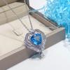 Colgante creativo de alas de ángel con aguamarina en forma de triángulo ancho para mujer, joyería de diseño de alta gama, collar con corazón de mar.