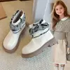 Botas Chelsea de Renda com Laço de Pérolas para Meninas 2026 Outono Botas de Cano Curto Xadrez Antiderrapantes com Cadarço para Crianças de Tamanho Médio a Grande Botas Simples