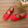 Sapatilhas, bico quadrado, sapatos Mary Jane femininos da moda, 2026, combinados com uma saia de corte reto, bico fino, sola reta, novo estilo coreano