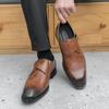 Sapatos de Couro Masculinos Tamanho Grande Bico Quadrado Fivela Lateral Grande Transfronteiriços 2025 Primavera & Outono Novo Tendência Britânica Casual para Trabalho Sapatos de Couro