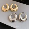 Pendientes de Tachuela Metálicos Plateados Forma de C Retro Europeos y Americanos 2026 Nuevos Ligeros de Lujo Sensación de Alta Gama Pendientes Versátiles de Temperamento Accesorios para Orejas para Mujeres