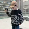 Sudadera de Rayas para Niño con Media Cremallera de Otoño, Top Deportivo Estilo Infantil Talla Mediana y Grande, Nuevo Modelo 2026