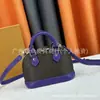 Bolso de mano mini con forma de concha para mujer, bolso de hombro de cuero, bolsa de almacenamiento, bolso cruzado, ventas directas de fábrica, Guangzhou