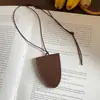 Cordón de cuero colgante de cuero clip para gafas accesorios de collar portátil anti-pérdida colgar en el cuello cadena para suéter collar de nicho de alta gama mujeres