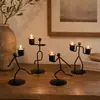 Adorno de Candelabro de Hierro Forjado Estilo Europeo Decoración Creativa para Sala de Estar Portavelas Prop para Cena Romántica a la Luz de Velas en Restaurante