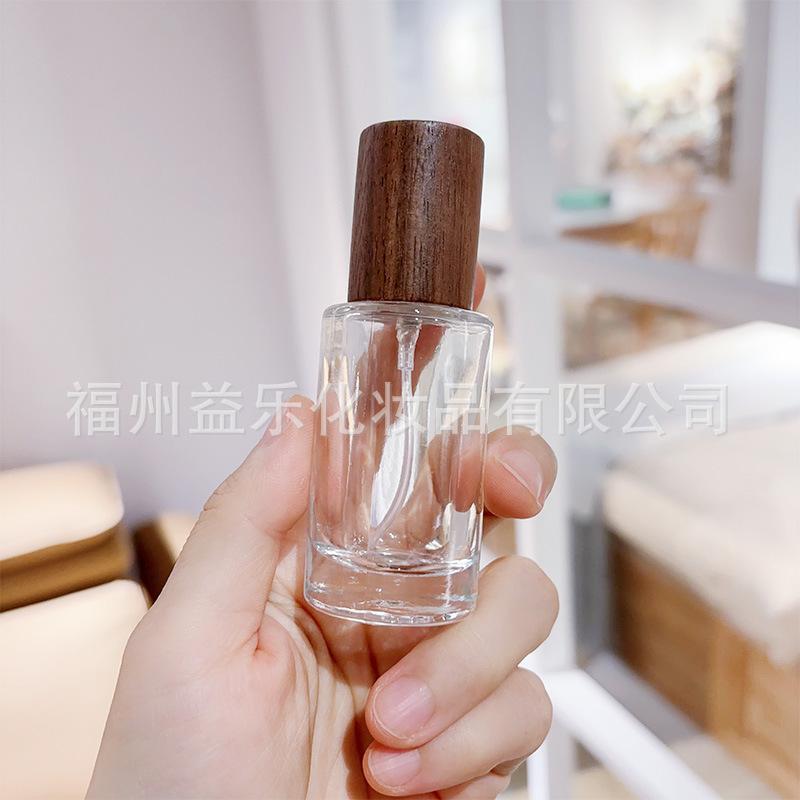 胡桃木.jpg
