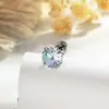 Nuevo Pendiente de Hueso de Cartílago con Zircón de la Suerte Bicolor Degradado Color Caramelo Dulce de Henson para Niñas