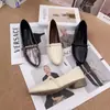 Almofada Branca Garça Tamanho Quebrado Processamento Sapatos de Feijão Sapatos Femininos 2026 Nova Primavera Verão Boca Rasa Moda Sapatos de Salto Único Slip-on Couro Macio Bico Fino