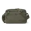Bolsa de tela casual ligera de nicho para pedidos extranjeros para mujer 2025 Nueva bolsa versátil simple de hombro cruzada Bolsa para actividades al aire libre y ocio