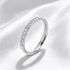 Anel de Aço Inoxidável Estilo Coreano Levemente Luxuoso Cravejado com Diamantes para Mulheres, Ouro Rosa Que Não Desbota Anel de Diamante de Casal Personalizado Atacado