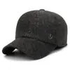 Chapéu de Algodão com Proteção para Ouvido Novo para Outono e Inverno para Homens de Meia-Idade e Idosos, Chapéu de Bico de Pato Quente à Prova de Vento para Exterior, Boné de Basebol com Veludo Adicional para Homem Velho