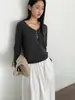 Tg Suéter Casual de Punto Fino con Cuello en V Delgado y Sencillo para Mujer Otoño Temprano 2025 Nuevo Suéter Abotonado de Punto Fino 25423