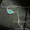 Pulsera de alta calidad plateada incrustada con calcedonia azul verdosa, lujoso diseño totalmente de diamantes, pulsera de jade de ágata azul para mujer, disponible para venta al por mayor