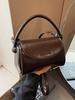 Moda Retrô Coreana Outono e Inverno 2026 Nova Bolsa de Mão Pequena Quadrada para Mulheres Bolsa de Ombro Transversal Versátil na Moda