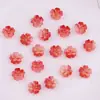 Flor de flor de pêssego de cinco pétalas com cor gradiente de vidro de 13mm com furos, flor pequena tridimensional gradiente acessório para DIY de grampo de cabelo e brinco