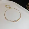 Pulsera Súper Brillante de Flor Estrella de Zirconia, Moderna y Versátil, Pulsera Elegante, Exquisito Lujo Ligero, Sensación de Alta Gama, Joyería para Mujer al por Mayor