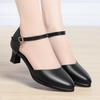 2024 novo couro macio fundo macio fivela oco sandálias de cabeça branca dançando sapatos de mãe profissional vestido sapatos de couro femininos