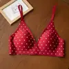 Conjunto de Lingerie de Bolinhas Vermelhas de Natal para Mulheres, Estilo Fino, Seio Pequeno, Sem Fio, Confortável, Sem Costura, Suporte Macio, Sutiã do Ano do Zodíaco
