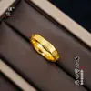 Anel Puzuo Dourado Cor Forte Fixação 24K Dourado Brilhante Galvanoplastia a Vácuo Mobius Hello Kitty Desenho Animado Anel Fofo para Dedo Indicador