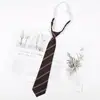 Corbata Marrón Camisa Oscura para Estudiantes Varones, Estilo Universitario, Rayas Color Café Retro Corbata de Lazo JK Decorativa Sin Corbata, Accesorio para Mujer