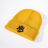 Chapéu de Lã com Punho Bordado Transfronteiriço para Mulheres, Chapéu Quente com Proteção para Orelhas para Outono e Inverno para Casais, Chapéu de Tricô Bordado Versátil à Prova de Frio para Homens