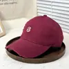 Nueva Marca de Moda Callejera para Mujer Top Suave Bordado Deshilachado Gorra de Béisbol Estilo Coreano Casual Versátil Gorra de Pico para Pareja