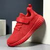 Zapatos infantiles de comercio exterior, zapatillas deportivas transpirables de malla tejida, zapatos casuales ligeros para niños y niñas, suministro directo de fábrica