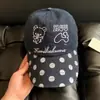 Linda Gorra de Béisbol de Lunares Borgoña de Rilakkuma para Mujer 2026 Nuevo Estilo Sombrero de Ala Ancha Que Hace que la Cara Se Vea Más Pequeña